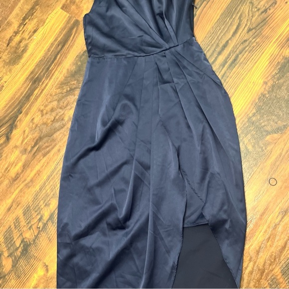 Lulus Navy Blue One-Shoulder Asymmetrical Midi-Dress size Small - Picture 3 of 10